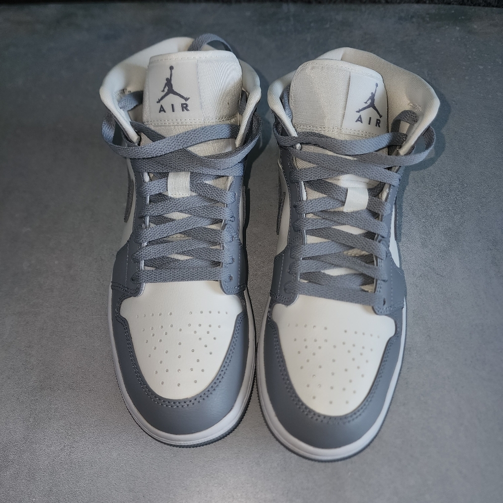 AIR Jordan 1 Mid Stealth Grey